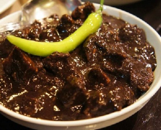 Featured image for “Dinuguan”